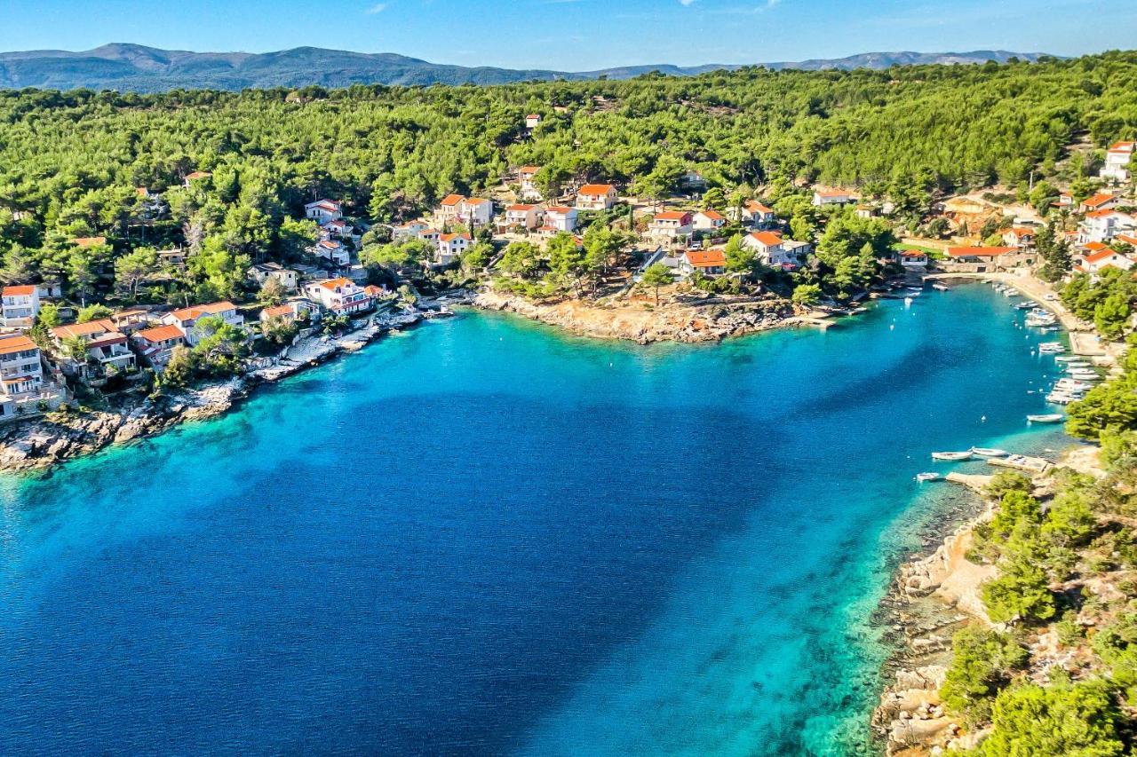Apartments By The Sea Basina, Hvar - 116 Vrboska Eksteriør billede